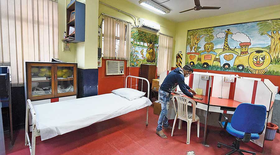 Vaccination Kolkata Schools Earmark Covid Vaccination Zones On Campus 