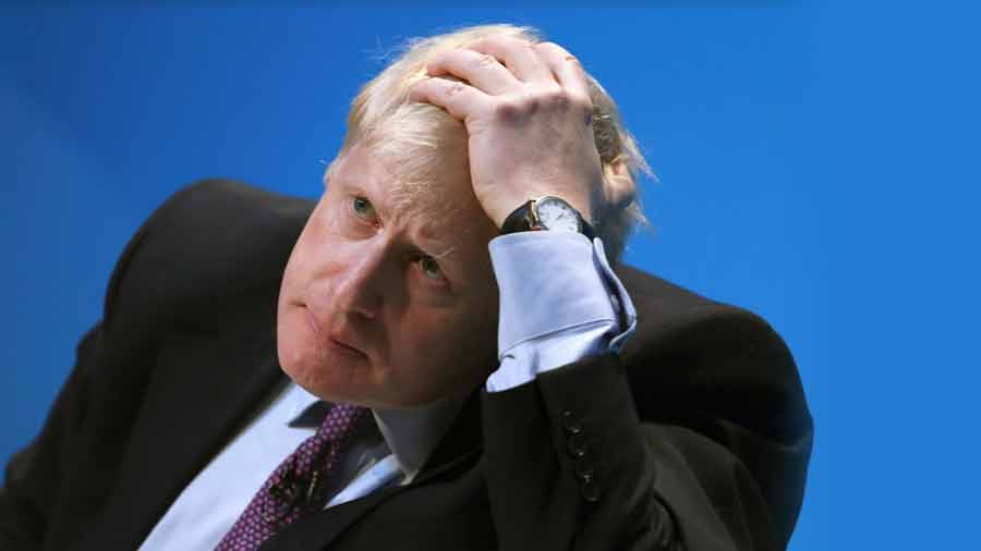 Boris Johnson intends to write his own memoir in 2022, titled ‘Bumbling Away’