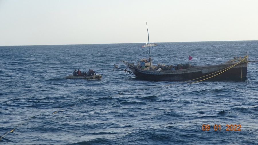 Coast guard apprehends Pakistani boat with 10 crew members near Gujarat coast Coast guard apprehends Pakistani boat with 10 crew members near Gujarat coast