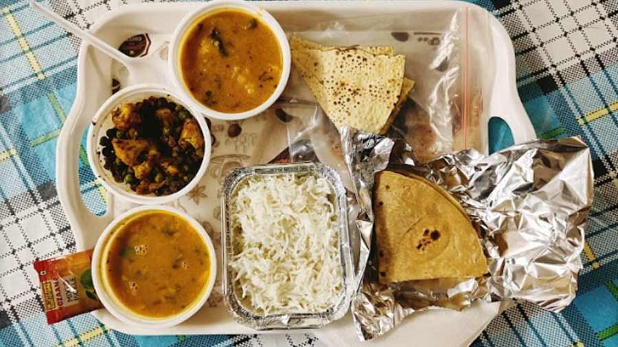 Priced at Rs 140, Kavita Nahata prepares specialised meals for patients according to their dietary preferences