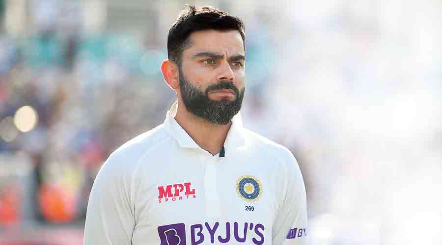 Indian cricket team - Play it late, Sunil Gavaskar tells Virat Kohli -  Telegraph India