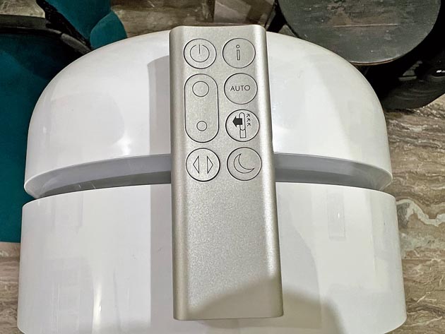 The remote control attaches magnetically to the top of the air purifier