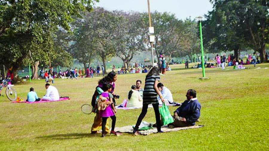 The owners of picnic spots in North and South 24-Parganas said they were booked for Republic Day.