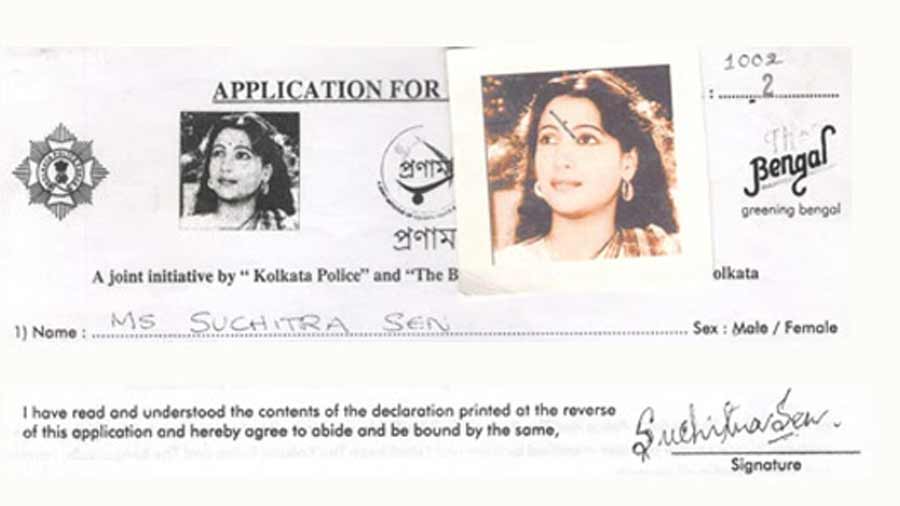 The Pronam application form of Suchitra Sen