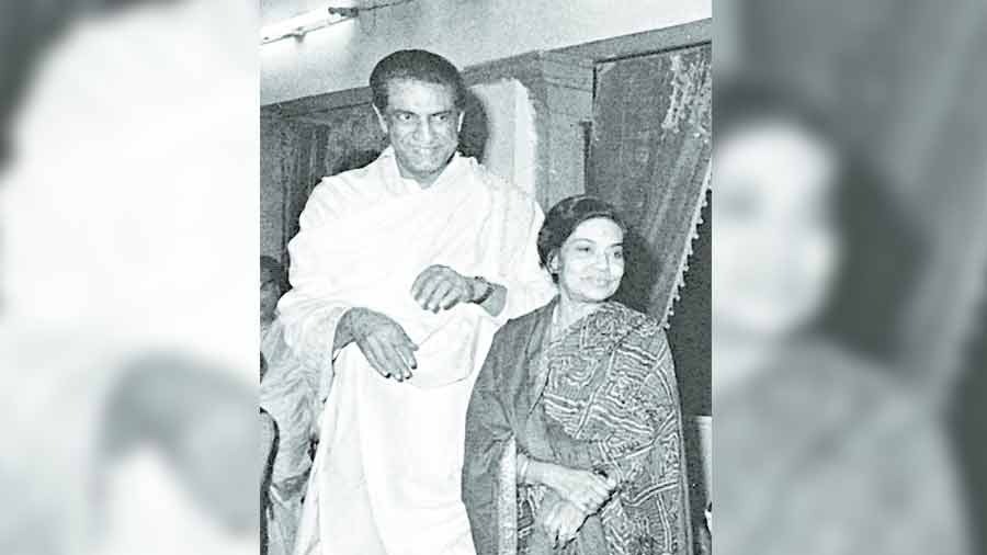 Satyajit and Bijoya Ray. ‘I learnt that Kakima used to observe me playing in the verandah of our house. In a way it was she who first thought of the possibility of casting me as Apu,’ Subir Bandyopadhyay said 