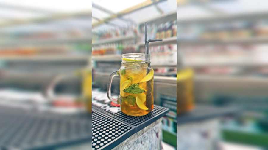 Nolen Gurer Mojito at What’s Up! Café: This sweet and seasonal mojito at the Southern Avenue rooftop address has the sweetness of nolen gur, a Bengal staple in winters. It’s fresh, yet has an earthy taste from the jaggery. @Rs 550-plus