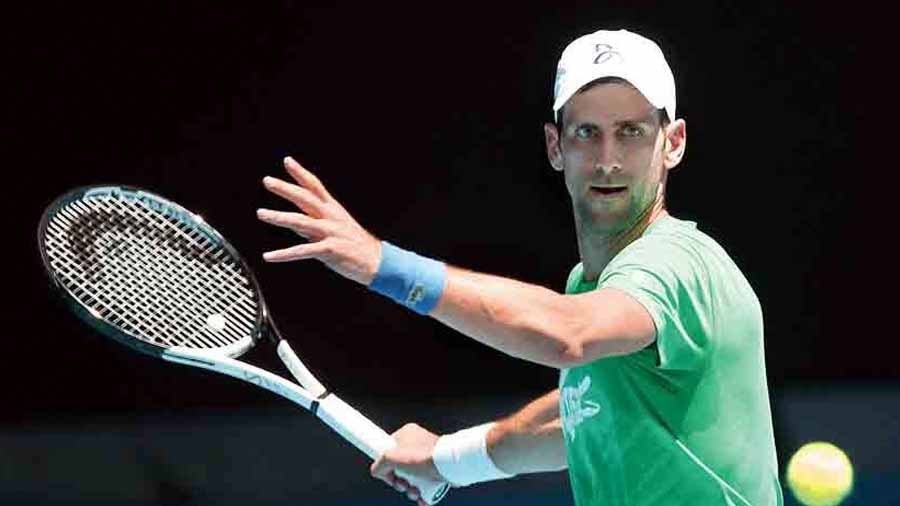 Devvarman feels that Novak Djokovic should have been allowed to play at the Australian Open