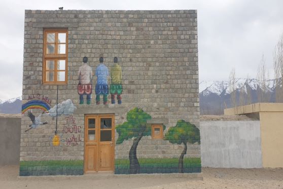 The wall of the school's building was featured in the closing scene of 3 Idiots.