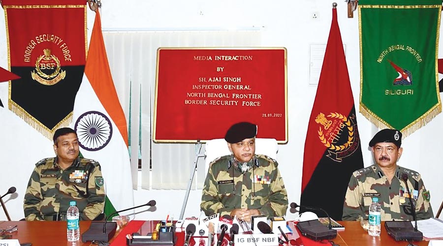 Inspector-general of the NB frontier of the BSF Ajai Singh (centre) speaks to the media on Tuesday