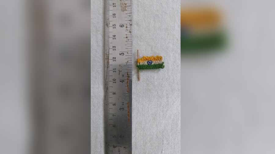 The smallest woven National Flag of India