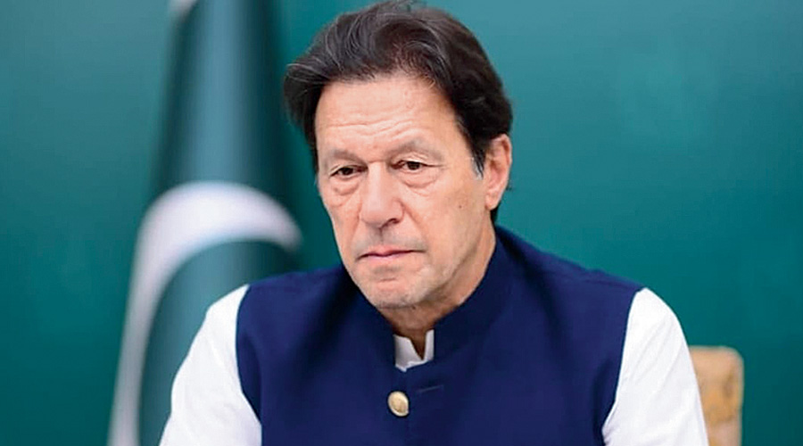 Pakistan: Imran Khan loses in SC, faces no-trust motion on Saturday 