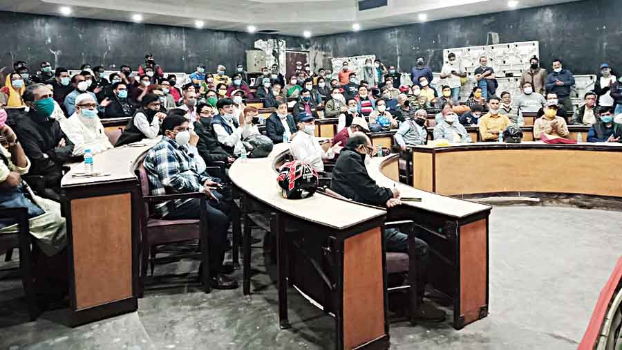 Members of the Spriha Spandan Forum at the meeting at the Eastern Zonal Cultural Centre auditorium in Salt Lake. 