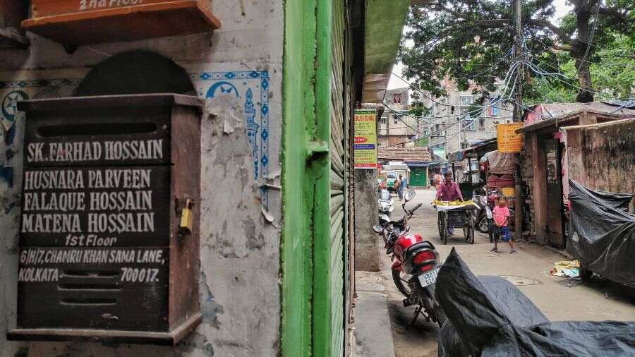 Chamru Khansama Lane in Park Circus