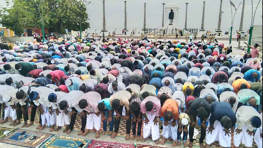 Muslims gather to pray at a Puducherry mosque during the Islamic Eid al-Adha festival