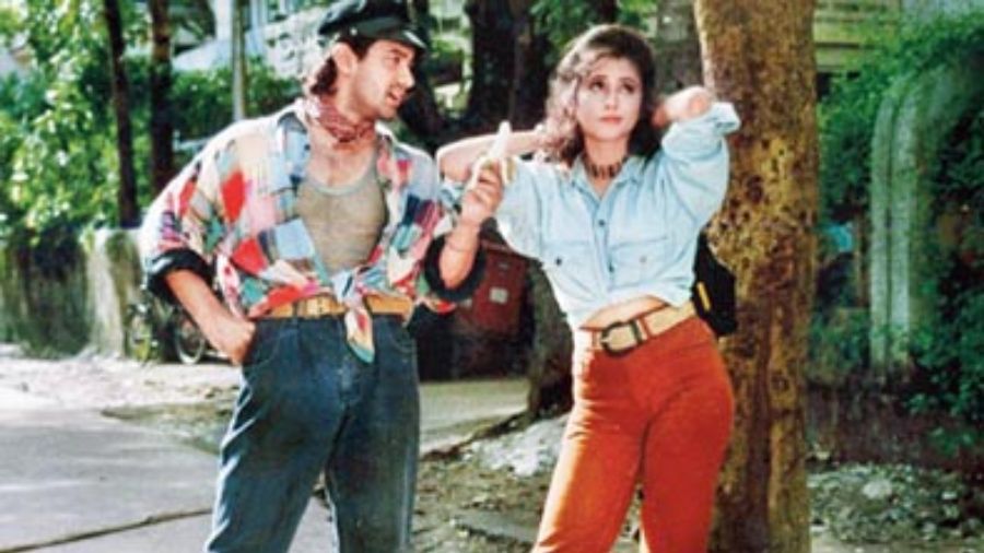 Urmila Matondkar with Aamir Khan in Rangeela