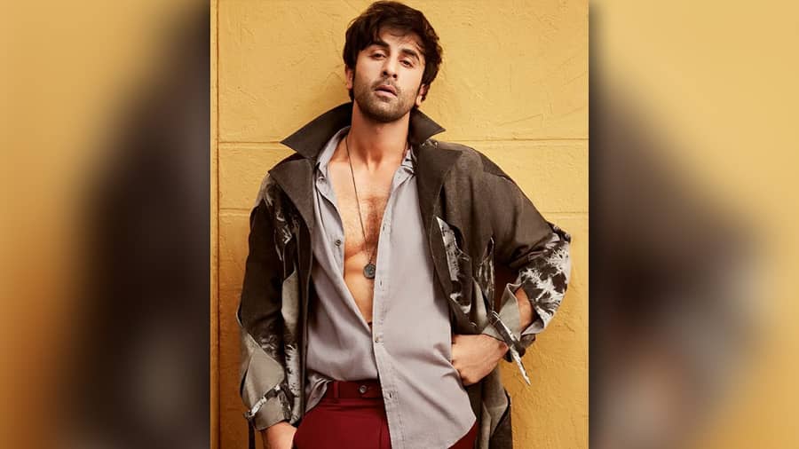 Men's wear inspiration: 7 times Ranbir Kapoor layered his ensembles like a  boss :::MissKyra