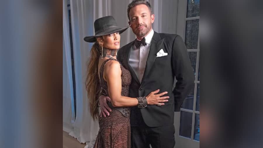 Jennifer Lopez and Ben Affleck are now married 