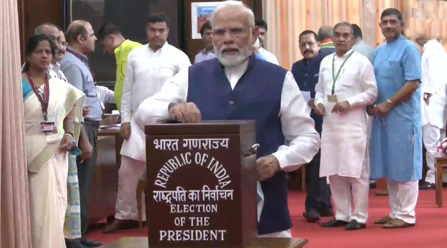 Prime Minister Narendra Modi casts his vote