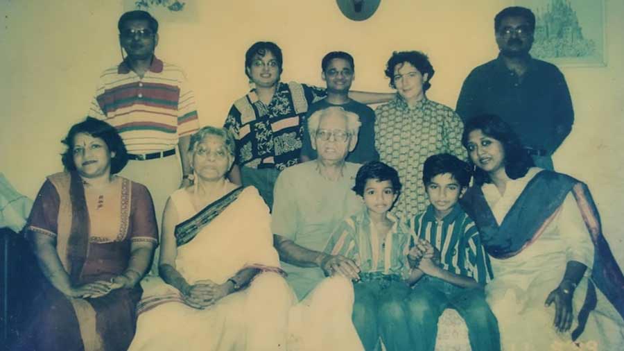 Jayanti with her husband, Rana Das, and their children and grandchildren. 'It’s been years since all the children were together, but when they are, I’d like to make something special that day, like Chingri Cutlet or Koraishutir Kochuri,' says Jayanti
