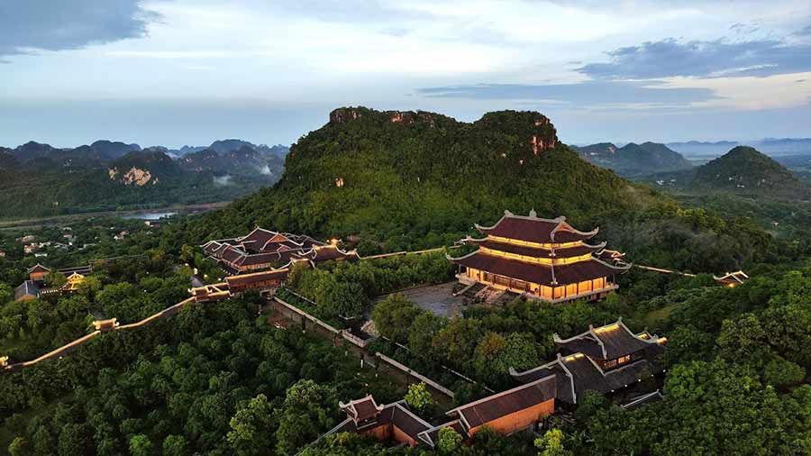 The Bai Din Pagoda