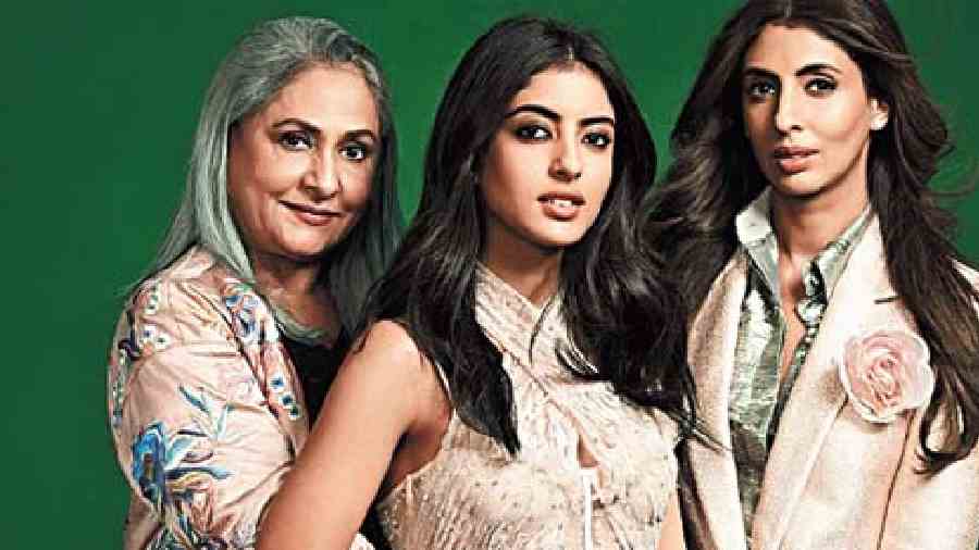 Navya Naveli Nanda with grandmother Jaya Bachchan (left) and mother Shweta Bachchan