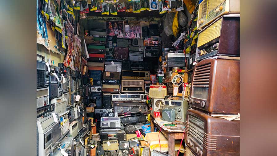 From repair shop to a reservoir of antique radios, the identity of Karmakar’s shop has evolved over time
