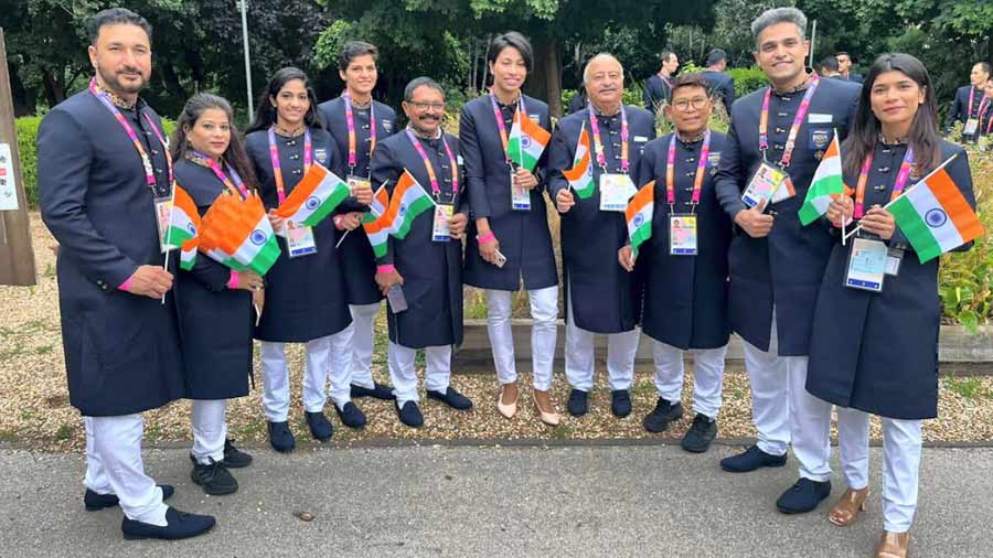 Olympic medallist Lovlina Borgohain with the boxing contingent
