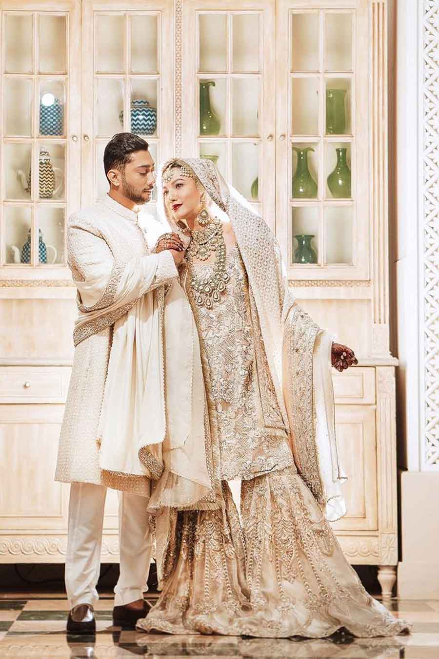 Offbeat bridal silhouettes: Move over saris and try going for something unusual like a bridal sharara or a Turkish Choga set. Gauahar Khan went for an ornate chikankari white and gold sharara set by Laam, for her wedding and paired it with heavy-weight jadau 