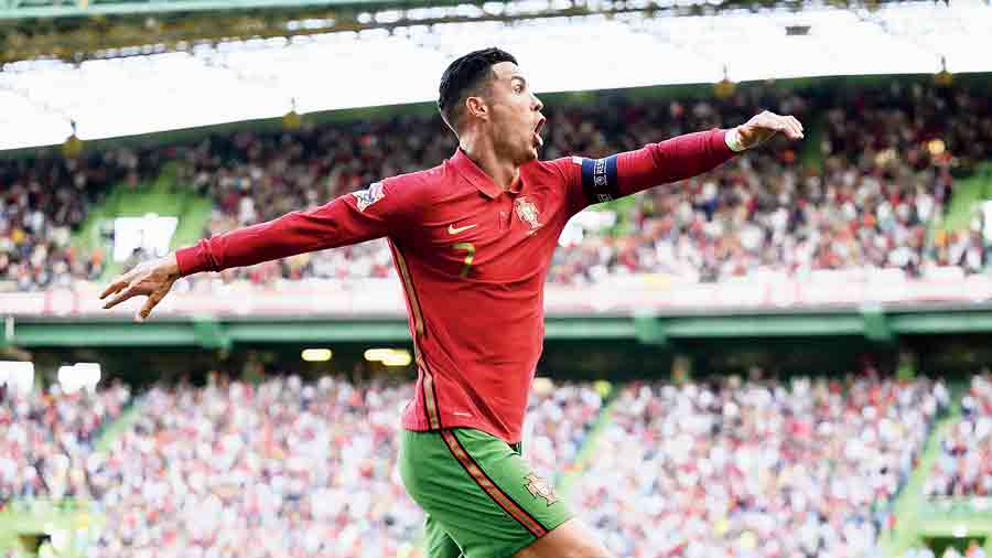 Cristiano Ronaldo  Premier League: Another landmark for Cristiano Ronaldo  - Telegraph India