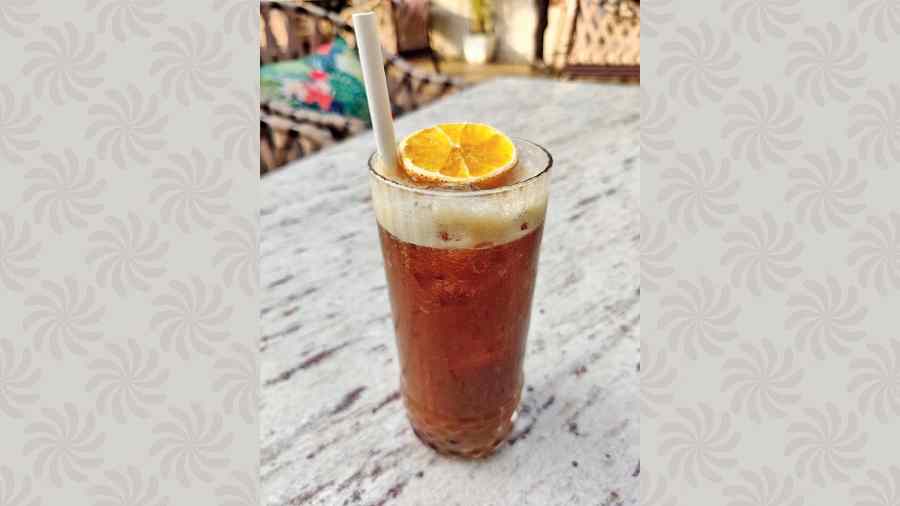 Himalayan Highball @Yeti: A classic mocktail with espresso, lime juice, agave syrup, orange water, passion fruit syrup served in highball glass, garnished with a dehydrated orange at the Park Street hill-style dine den. @Rs 245-plus