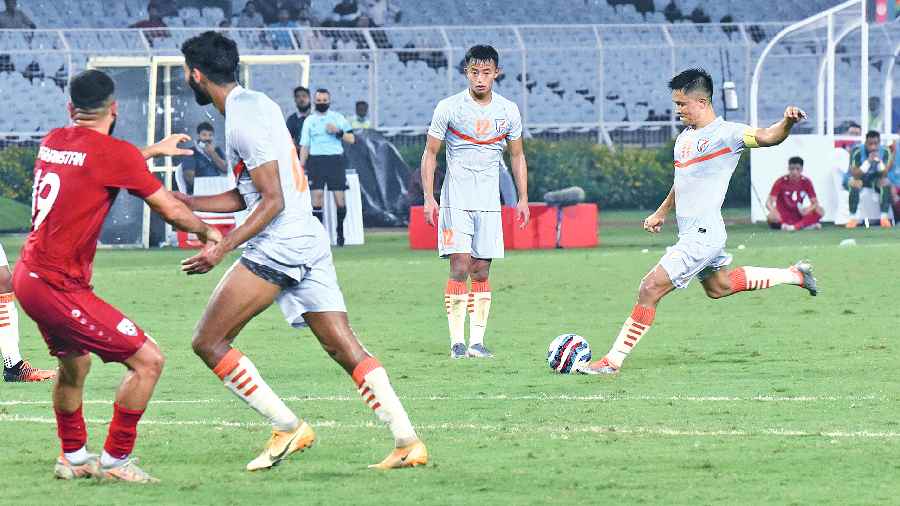 India put 4 past Hong Kong, finish top of AFC Asian Cup Qualification Group