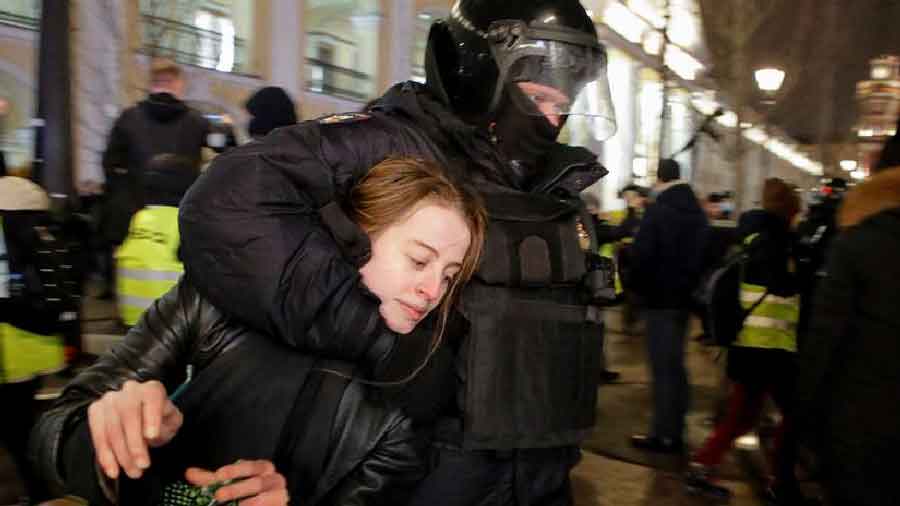 Anti-war protesters in Saint Petersburg faced a brutal police crackdown during demonstrations in March