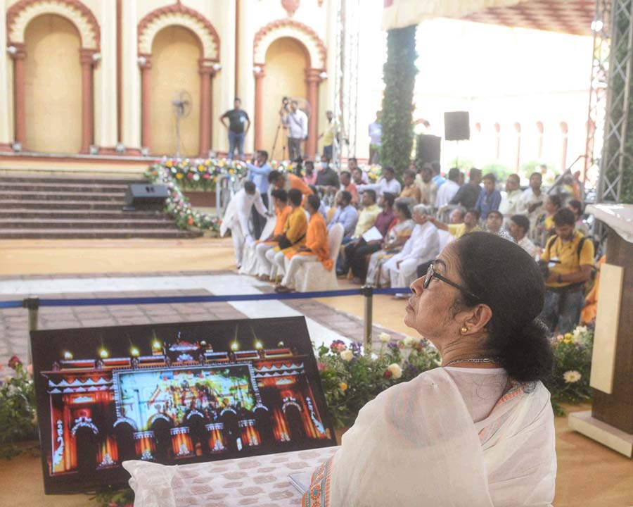 West Bengal chief minister Mamata Banerjee inaugurated a light and sound show at Dakshineswar temple on Thursday.