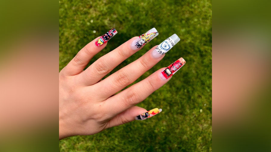 Instagram is obsessed with dopamine nails!