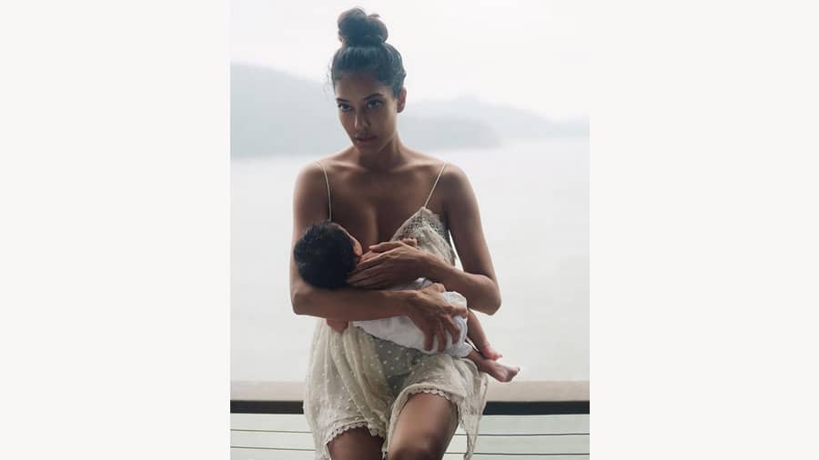 Breaking stigmas like a pro, the grit in Lisa’s eyes is inspirational.