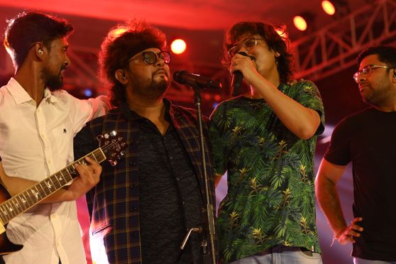 The second day concluded with a rocking performance by the popular band Cactus.  