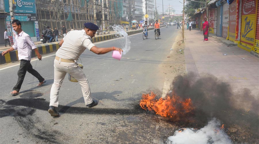 Bihar: Violent protests continue