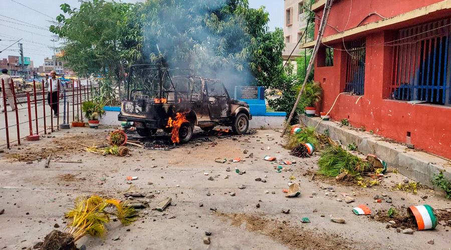 A vehicle set on fire in Masaurhi on Saturday.