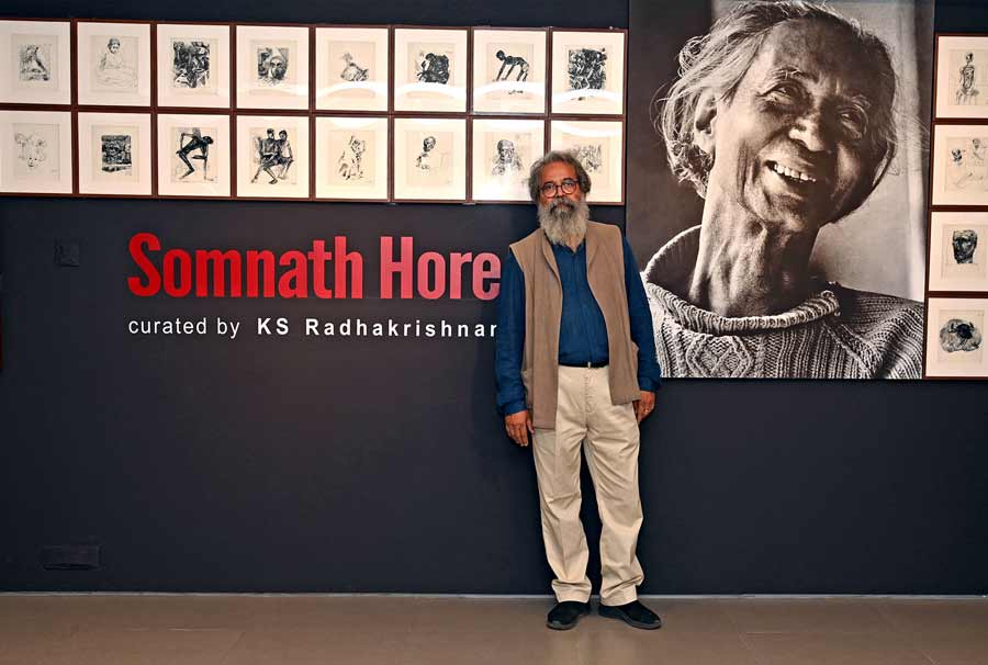 Curated by sculptor K. S. Radhakrishnan, the show's main highlights are sketches from the artist's unpublished sketch book during his stay at Santiniketan from 1987 to 1988.  