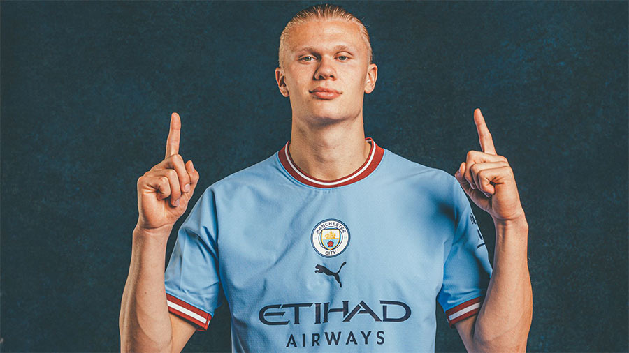 Erling Haaland will follow in the footsteps of his father Alfie Haaland in wearing the colours of Manchester City
