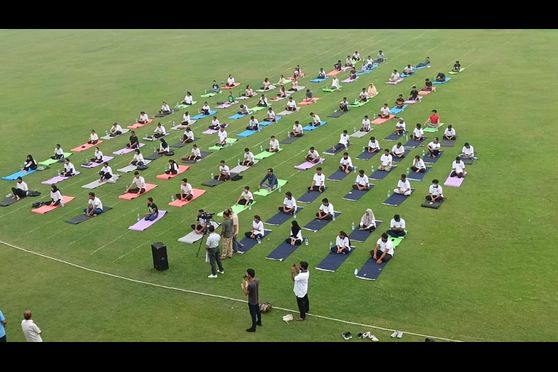 JMI vice-chancellor and chief guest Najma Akhtar inaugurated the programme that began with an invigorating yoga session by NCC cadets, NSS volunteers and staff members of the university. 