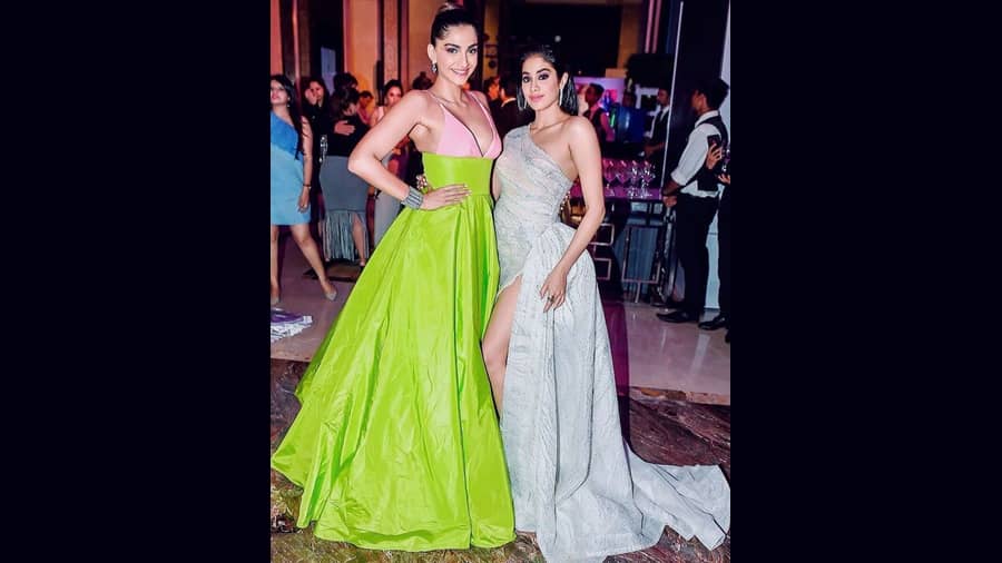 The ravishing cousins and their impeccable fashion sense.