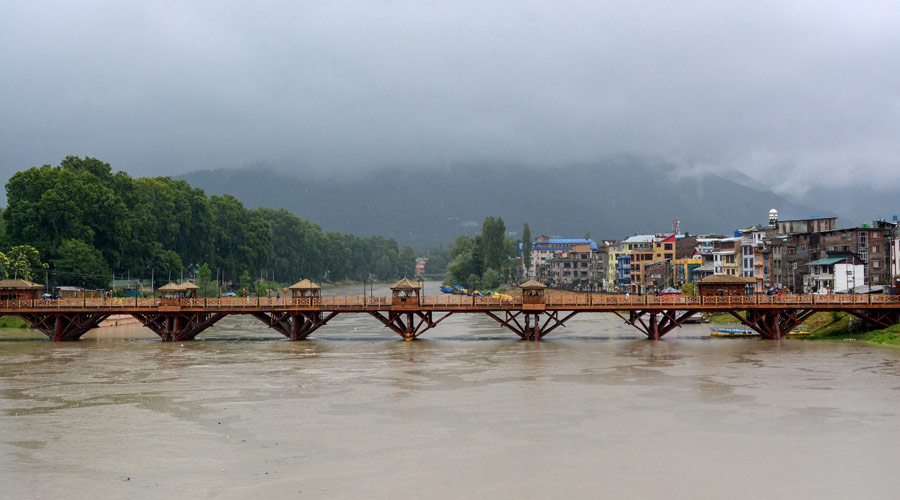A view of the swollen Jhelum river following incessant rains in Srinagar.