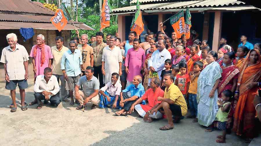 BJP leaders campaign in Naxalbari of the Siliguri subdivision ahead of the SMP elections earlier this week. 