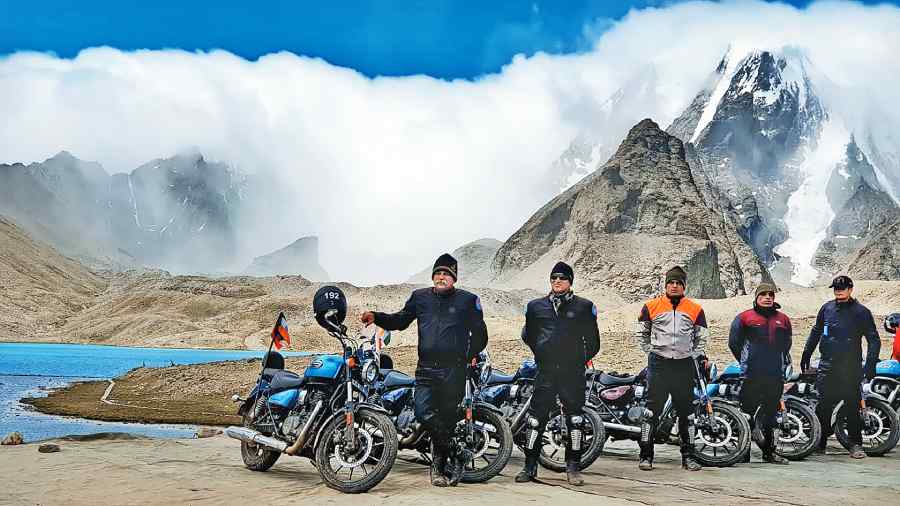 China border: Army holds expeditions