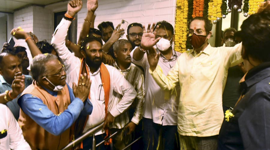 Uddhav slams BJP over Hindu vote bank 