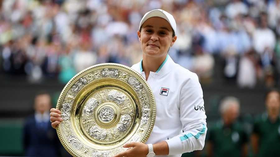 After Wimbledon 2020 was cancelled due to Covid, Ashleigh Barty conquered the title beating Karolína Plíšková 6–3, 6–7(4–7), 6–3.