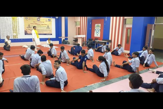 The NSS and Extra Curricular Committee of Dr Sudhir Chandra Sur Institute of Technology and Sports Complex, in collaboration with Patanjali  Yog  Shivir, arranged a day-long yoga camp on the college campus on June 21. 