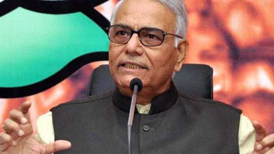 Vote for me to save democracy: Sinha
