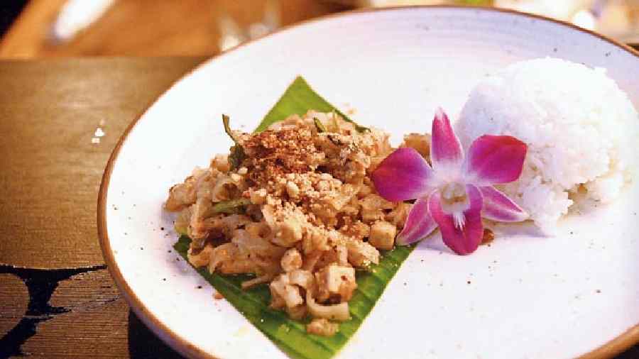 A truly divine experience that took the invitees on a journey to Thailand just through its taste, the Jasmine Rice and Pad Thai Noodles were as aromatic as they were delectable. As with all other dishes on the menu, these, too, were beautifully mellow in taste and offered a great range of flavours with every bite.